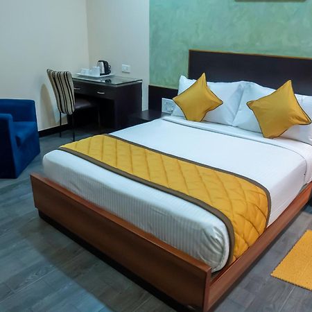 Hotel The Black Stone Bengaluru Kültér fotó