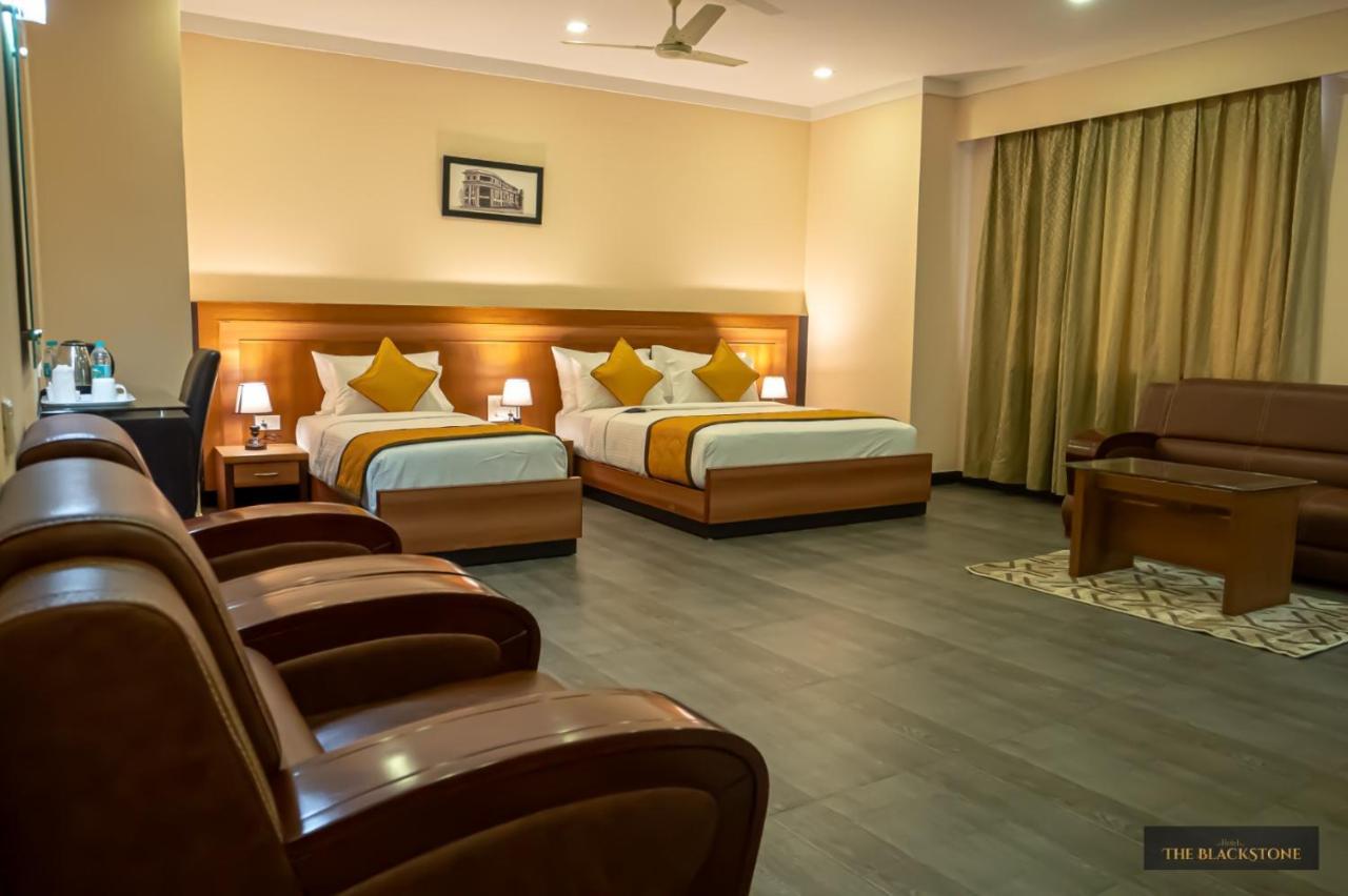 Hotel The Black Stone Bengaluru Kültér fotó