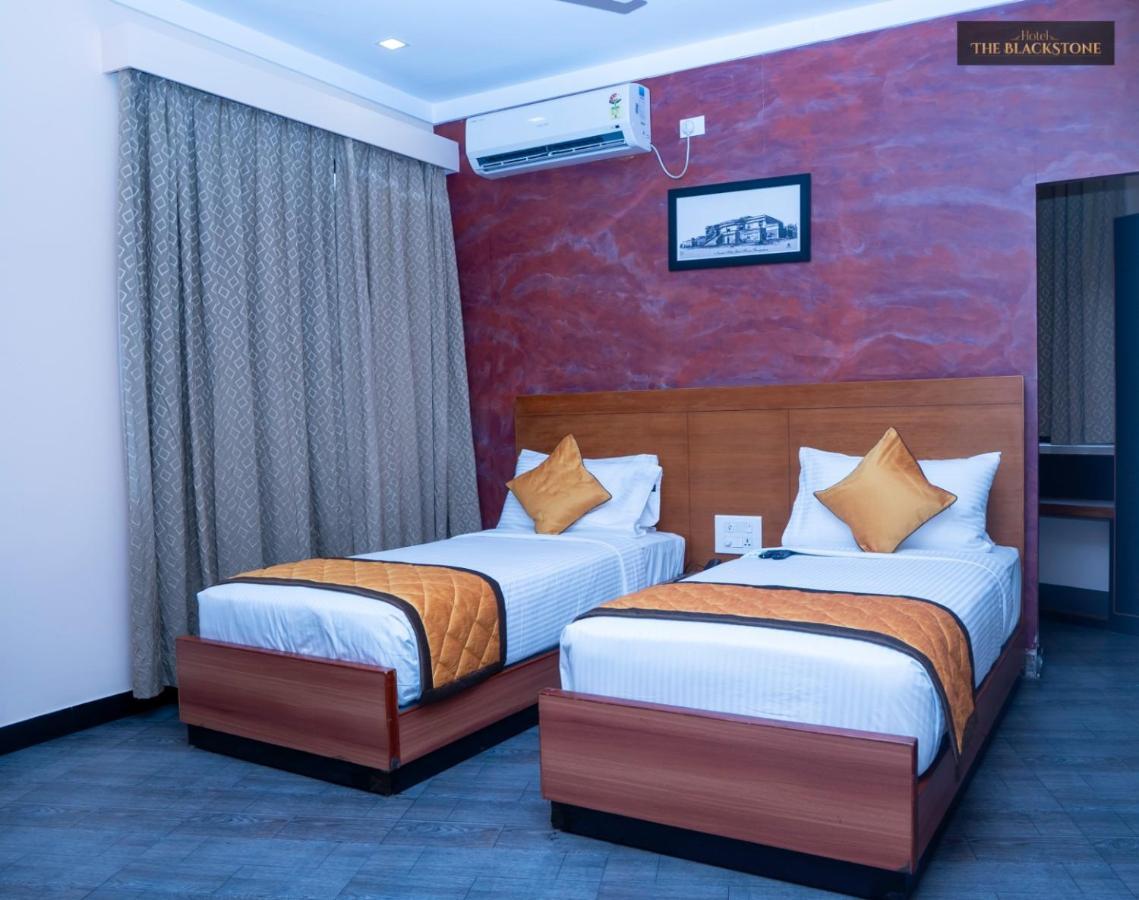 Hotel The Black Stone Bengaluru Kültér fotó