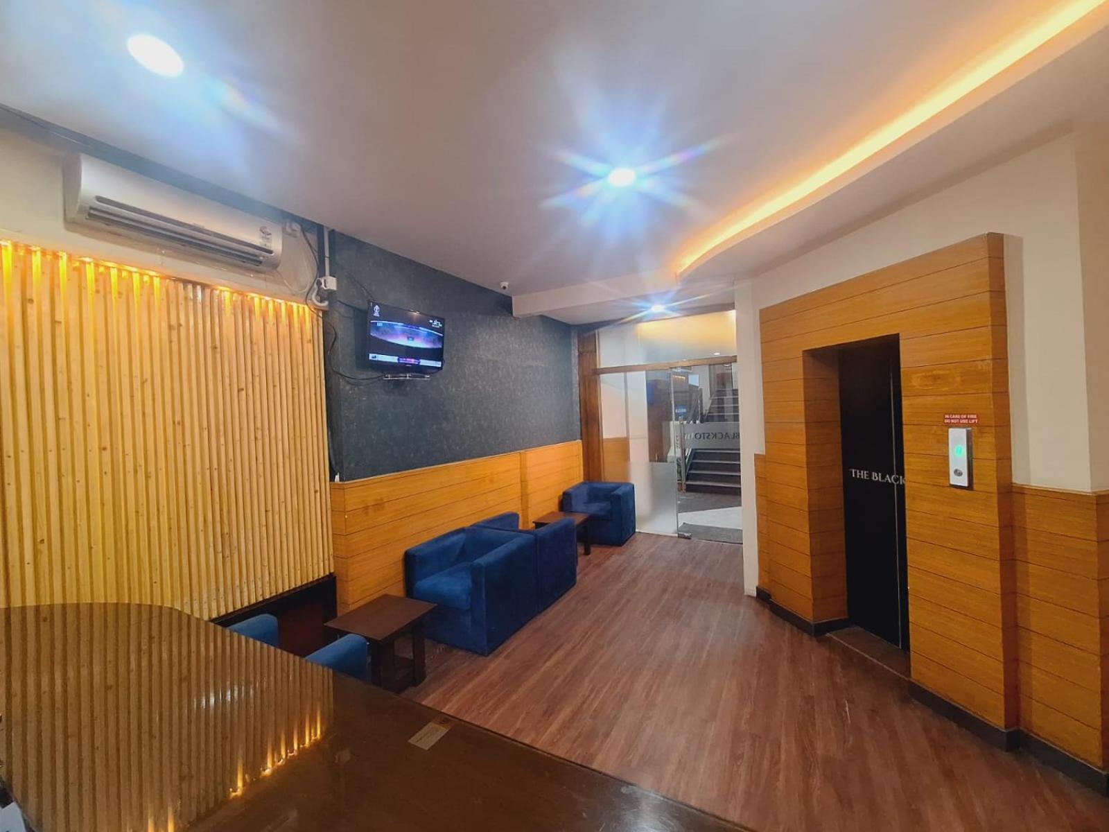 Hotel The Black Stone Bengaluru Kültér fotó